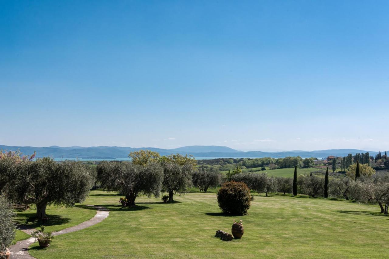 Locanda Poggioleone Castiglione del Lago Buitenkant foto
